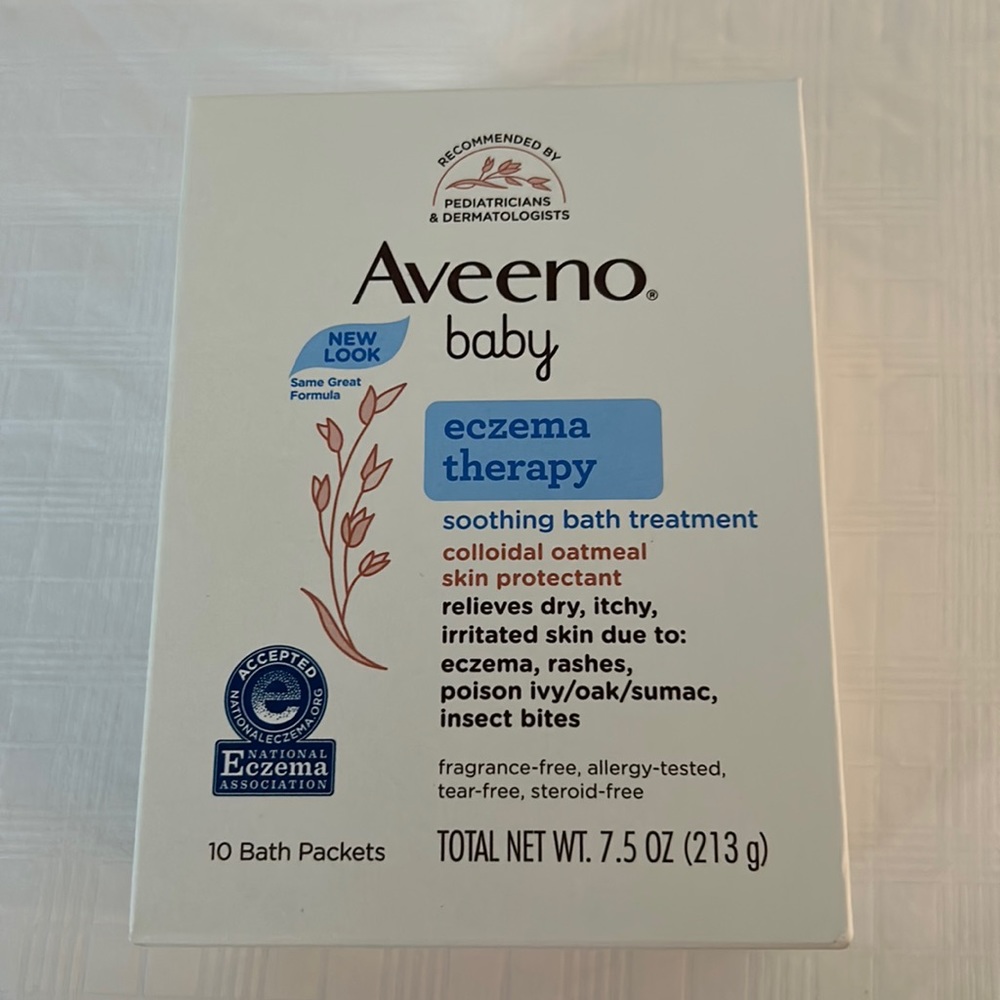 Aveeno baby eczema therapy soothing bath treatment      Brand New!!